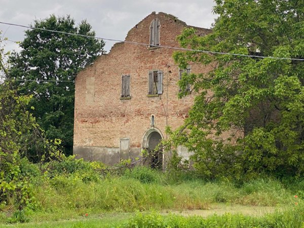 terreno edificabile in vendita a Castelfranco Emilia