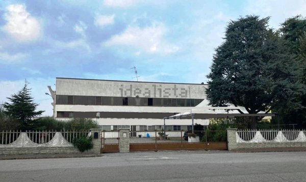 capannone in vendita a Castelfranco Emilia