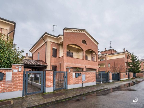 casa indipendente in vendita a Castelfranco Emilia in zona Gaggio