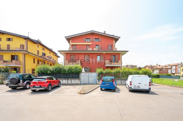 appartamento in vendita a Castelfranco Emilia in zona Piumazzo