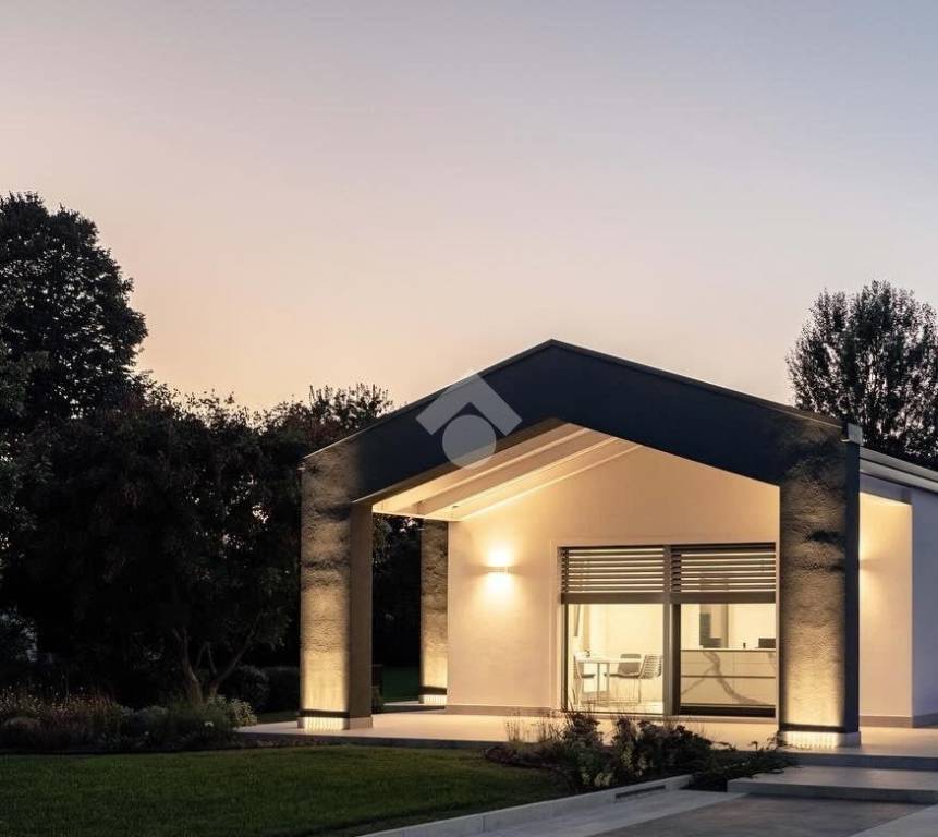casa indipendente in vendita a Castelfranco Emilia in zona Riolo