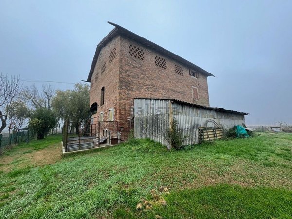 casa indipendente in vendita a Castelfranco Emilia in zona Gaggio