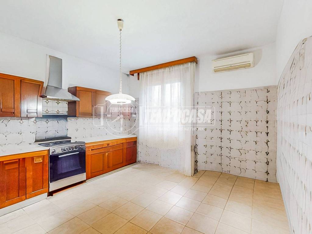 casa indipendente in vendita a Castelfranco Emilia in zona Panzano
