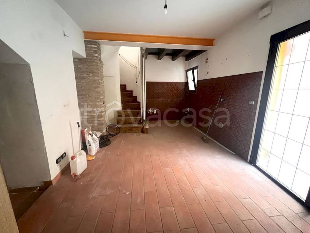appartamento in vendita a Castelfranco Emilia in zona Piumazzo