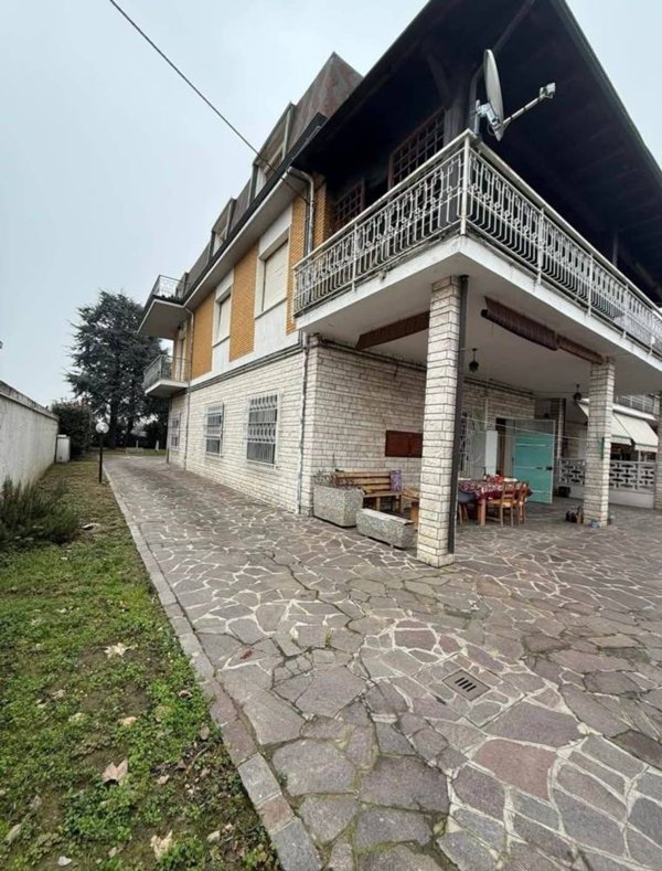 appartamento in vendita a Castelfranco Emilia