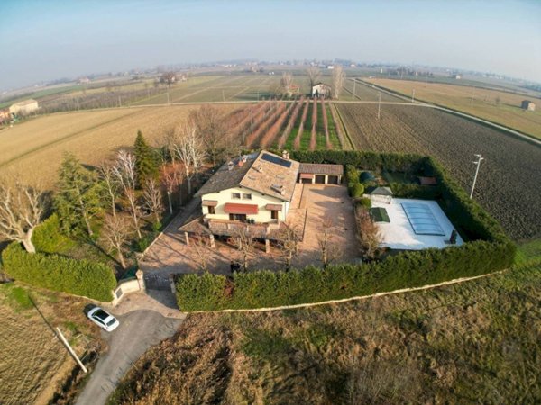 casa indipendente in vendita a Castelfranco Emilia
