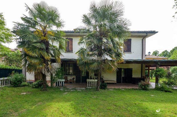 casa indipendente in vendita a Castelfranco Emilia