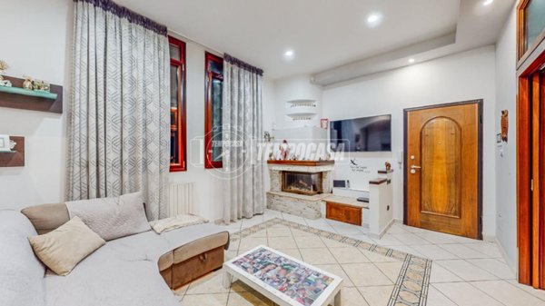 appartamento in vendita a Castelfranco Emilia in zona Manzolino