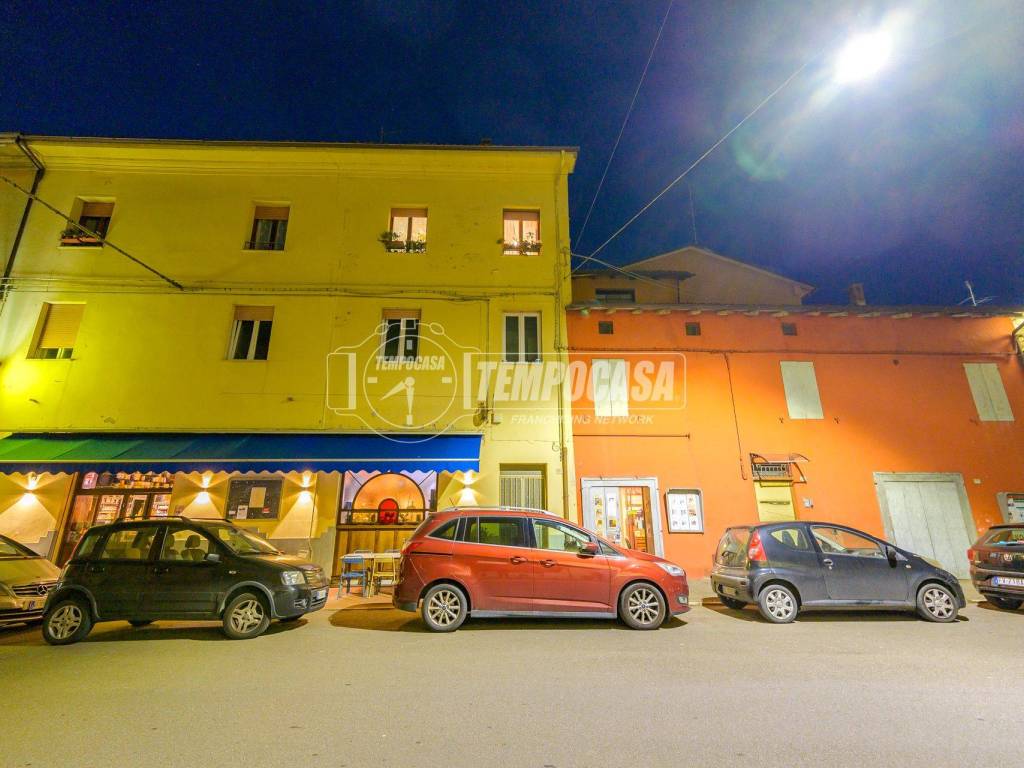 appartamento in vendita a Castelfranco Emilia in zona Piumazzo