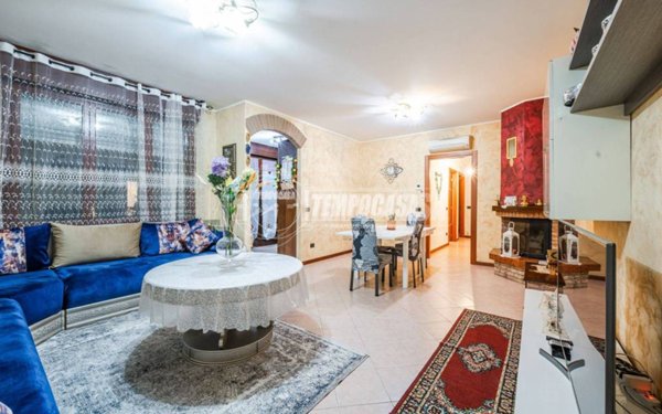 appartamento in vendita a Castelfranco Emilia in zona Piumazzo