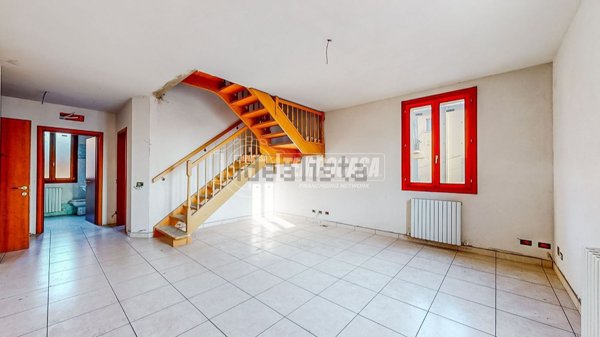 appartamento in vendita a Castelfranco Emilia in zona Manzolino