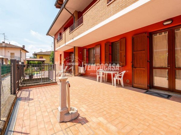 appartamento in vendita a Castelfranco Emilia in zona Piumazzo