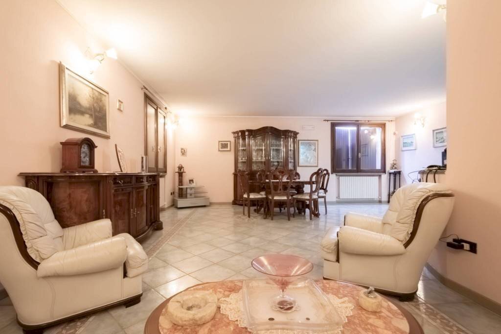 casa indipendente in vendita a Castelfranco Emilia