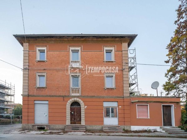 appartamento in vendita a Castelfranco Emilia in zona Piumazzo