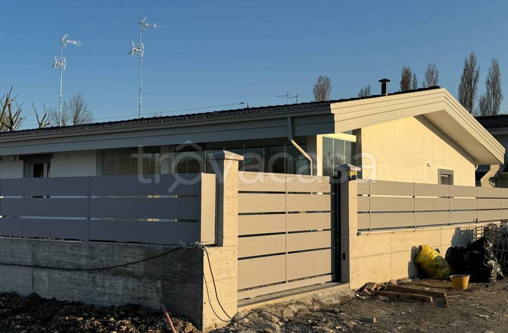 casa indipendente in vendita a Castelfranco Emilia