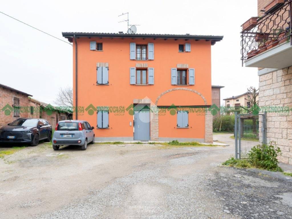 appartamento in vendita a Castelfranco Emilia in zona Manzolino