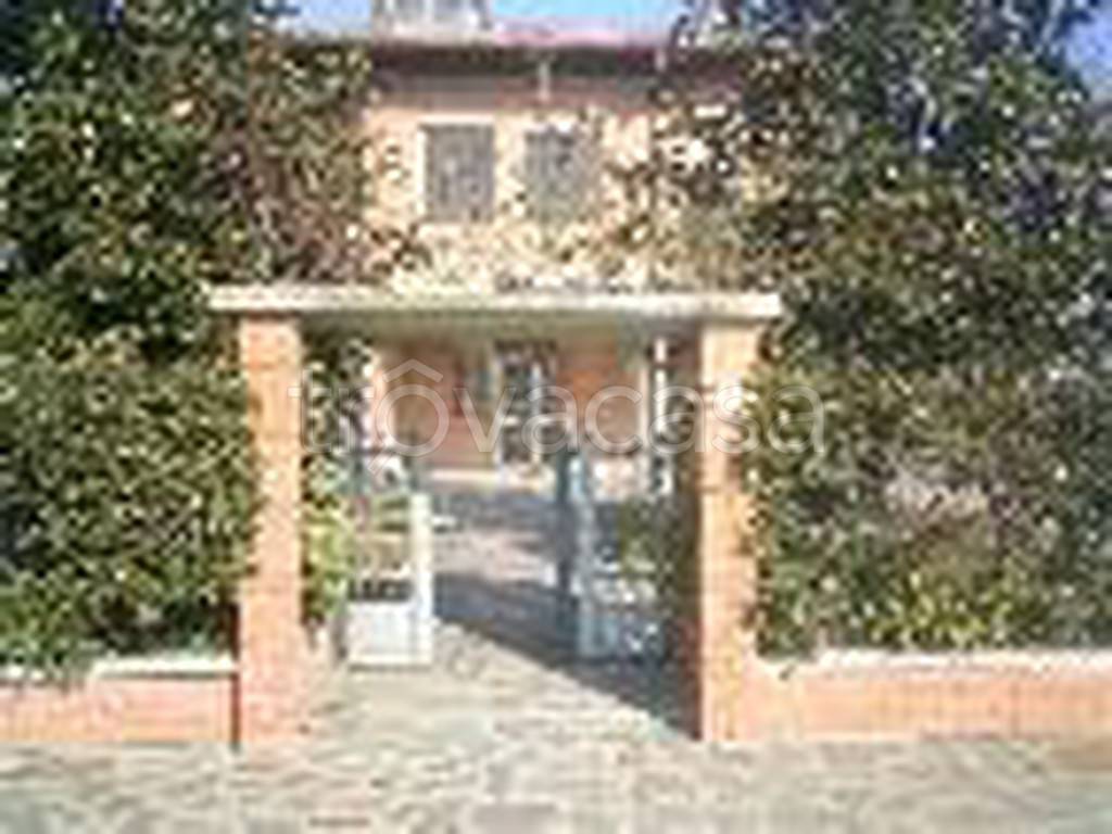 casa indipendente in vendita a Castelfranco Emilia in zona Cavazzona
