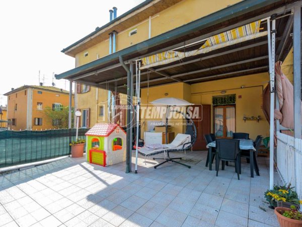 appartamento in vendita a Castelfranco Emilia in zona Piumazzo