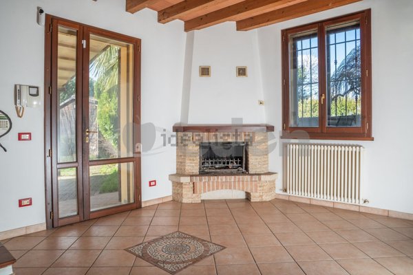 casa indipendente in vendita a Castelfranco Emilia