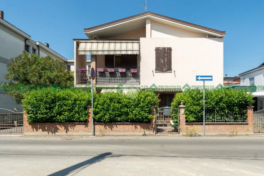 casa indipendente in vendita a Castelfranco Emilia