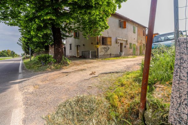 casa indipendente in vendita a Castelfranco Emilia in zona Panzano