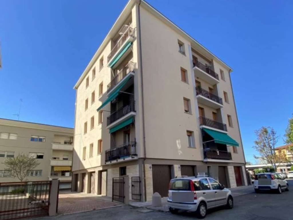 appartamento in vendita a Castelfranco Emilia