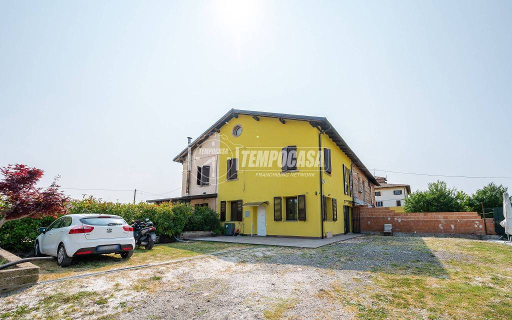 casa indipendente in vendita a Castelfranco Emilia