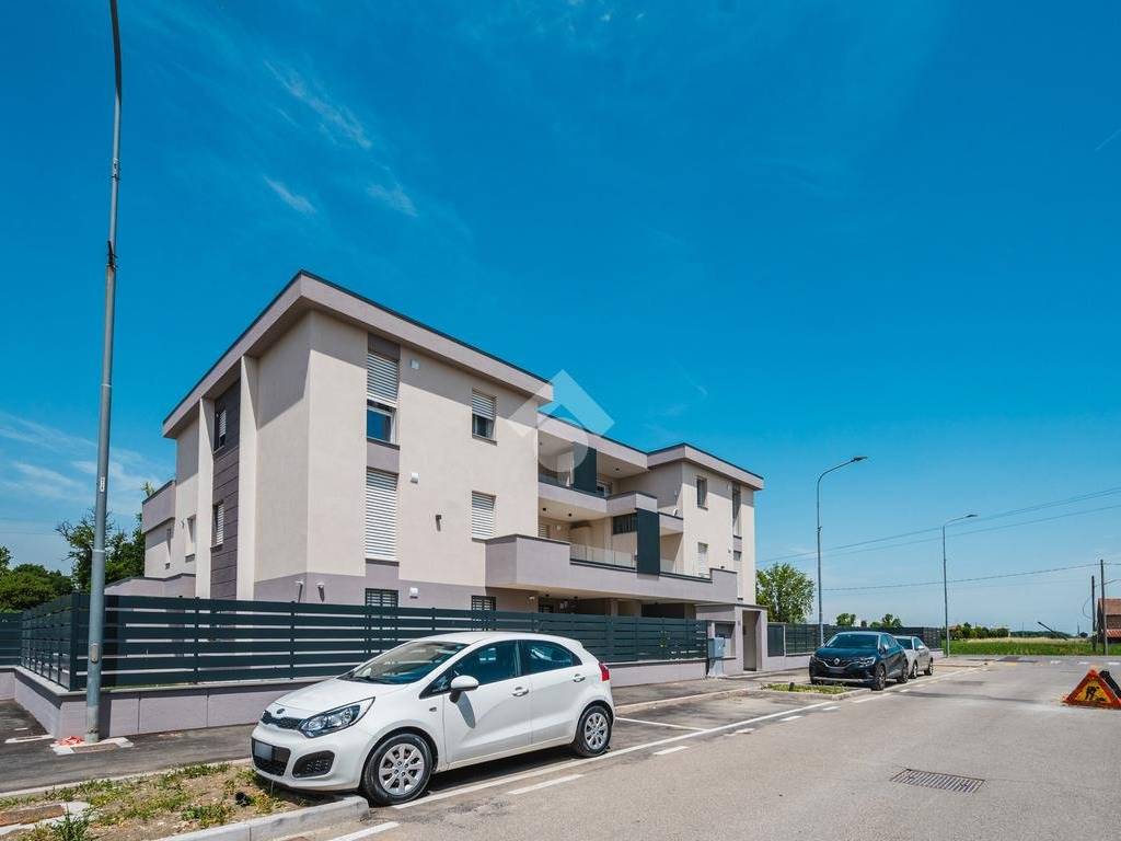 appartamento in vendita a Castelfranco Emilia in zona Manzolino