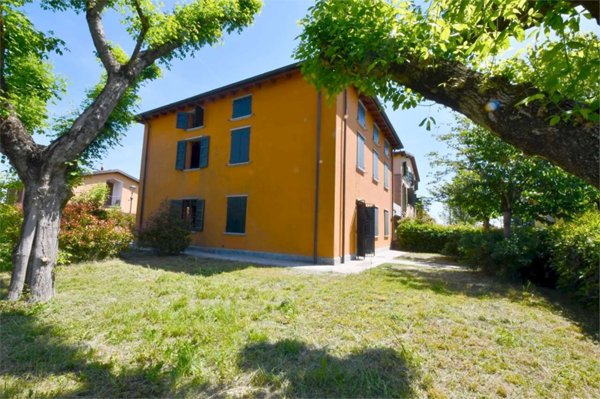 casa indipendente in vendita a Castelfranco Emilia in zona Piumazzo