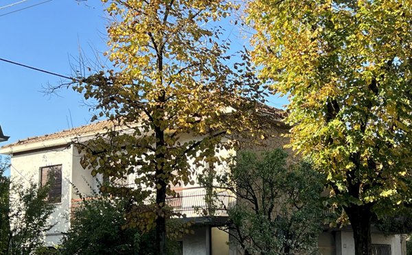 casa indipendente in vendita a Castelfranco Emilia in zona Gaggio