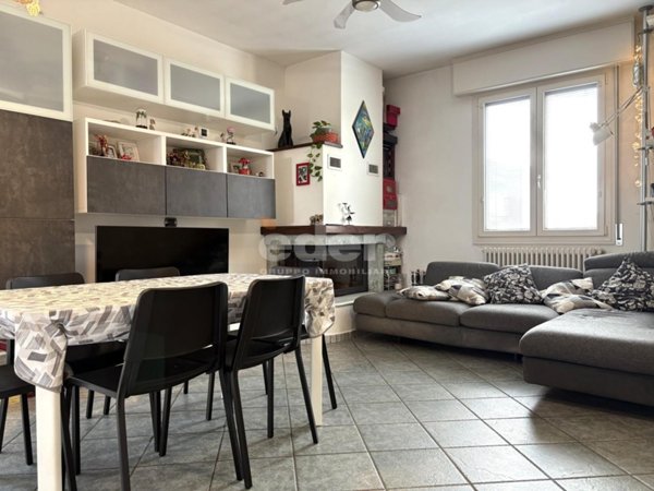 appartamento in vendita a Castelfranco Emilia in zona Piumazzo