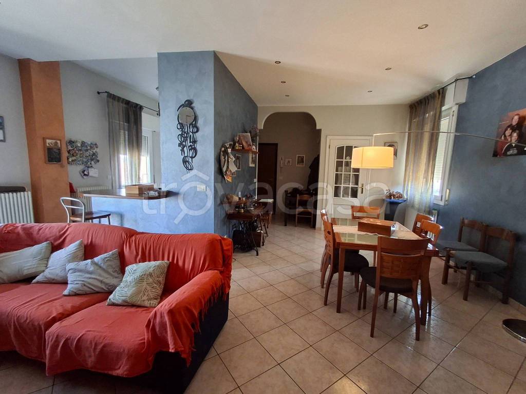 appartamento in vendita a Castelfranco Emilia