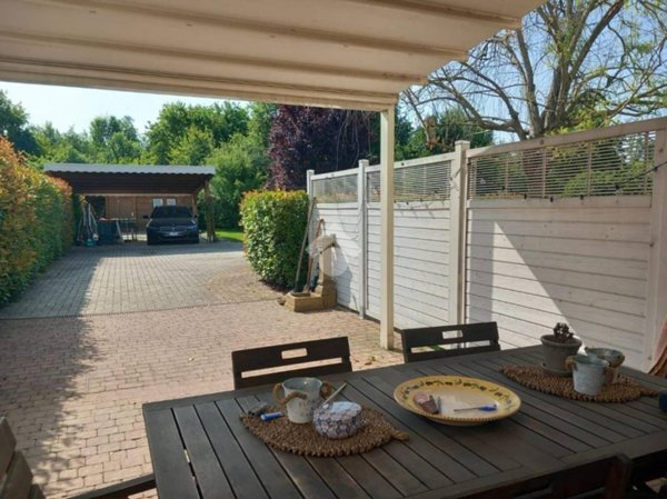 casa indipendente in vendita a Castelfranco Emilia in zona Cavazzona