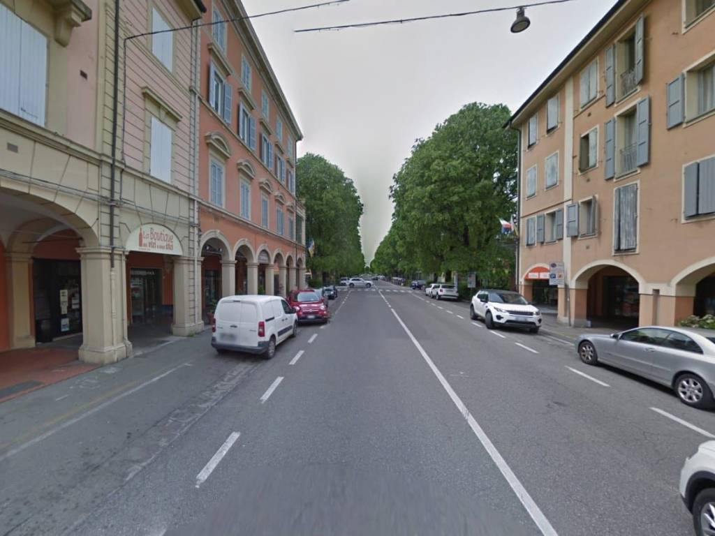 negozio in vendita a Castelfranco Emilia