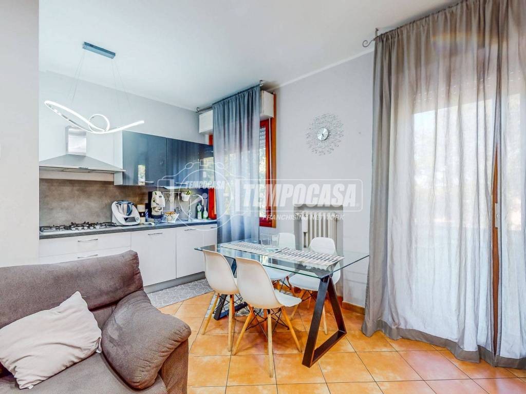 appartamento in vendita a Castelfranco Emilia in zona Manzolino