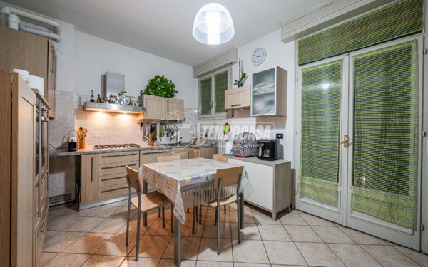 appartamento in vendita a Castelfranco Emilia in zona Piumazzo