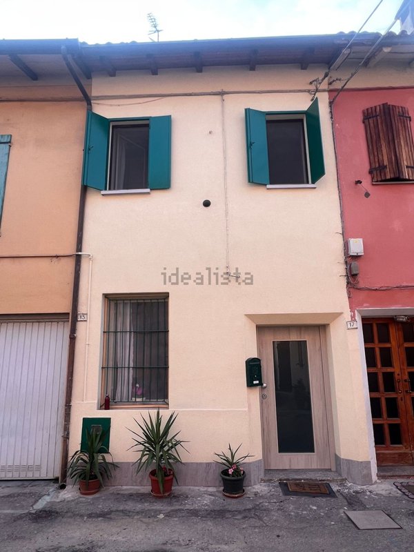 casa indipendente in vendita a Castelfranco Emilia in zona Piumazzo
