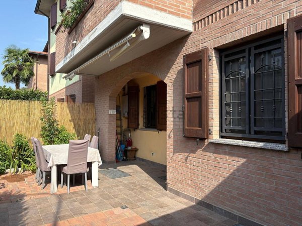 appartamento in vendita a Castelfranco Emilia in zona Piumazzo