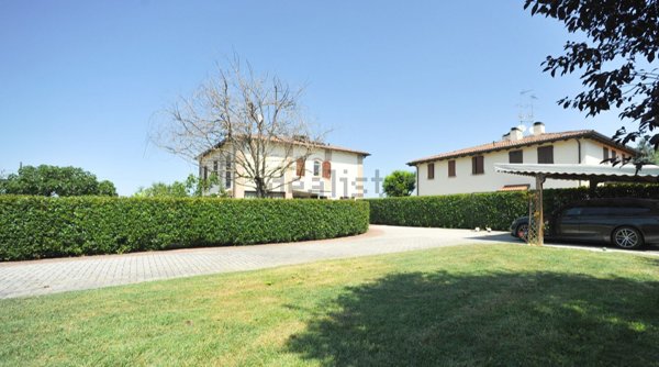 casa indipendente in vendita a Castelfranco Emilia