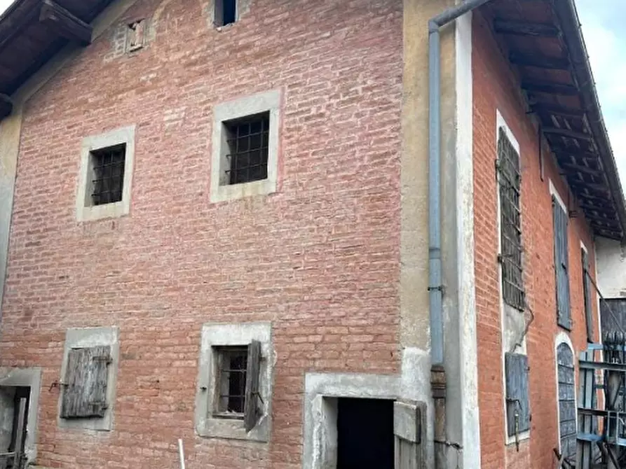 casa indipendente in vendita a Castelfranco Emilia in zona Piumazzo