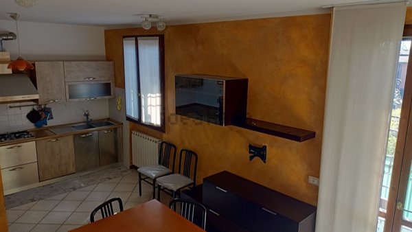 appartamento in vendita a Castelfranco Emilia in zona Cavazzona