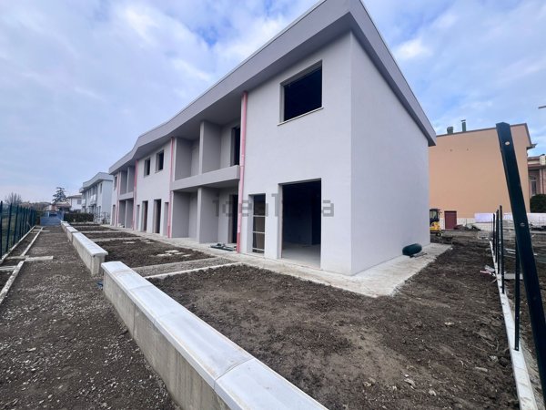 casa indipendente in vendita a Castelfranco Emilia