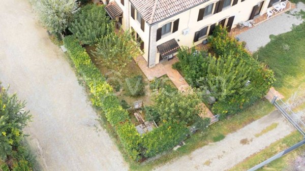 casa indipendente in vendita a Castelfranco Emilia in zona Riolo