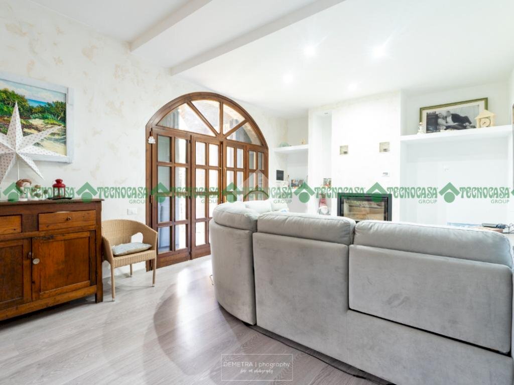 casa indipendente in vendita a Castelfranco Emilia in zona Piumazzo