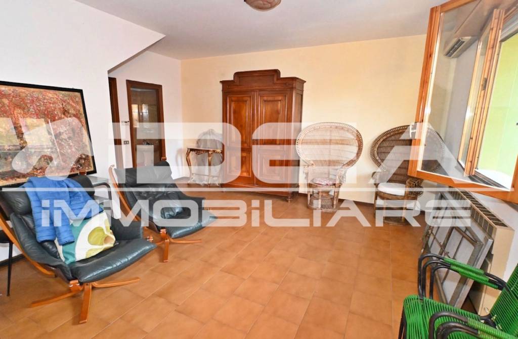 casa indipendente in vendita a Castelfranco Emilia in zona Gaggio