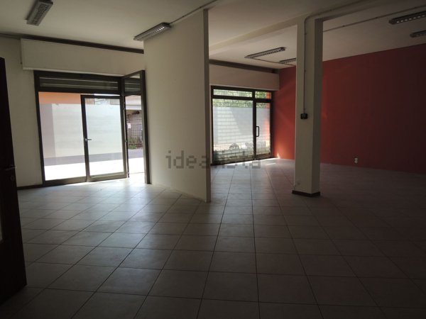 ufficio in vendita a Castelfranco Emilia