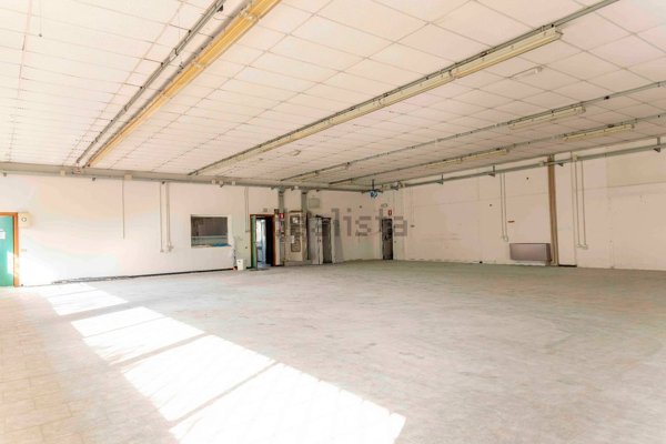 ufficio in vendita a Castelfranco Emilia in zona Cavazzona