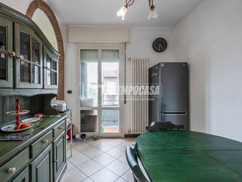 appartamento in vendita a Castelfranco Emilia in zona Piumazzo