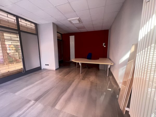 negozio in vendita a Castelfranco Emilia