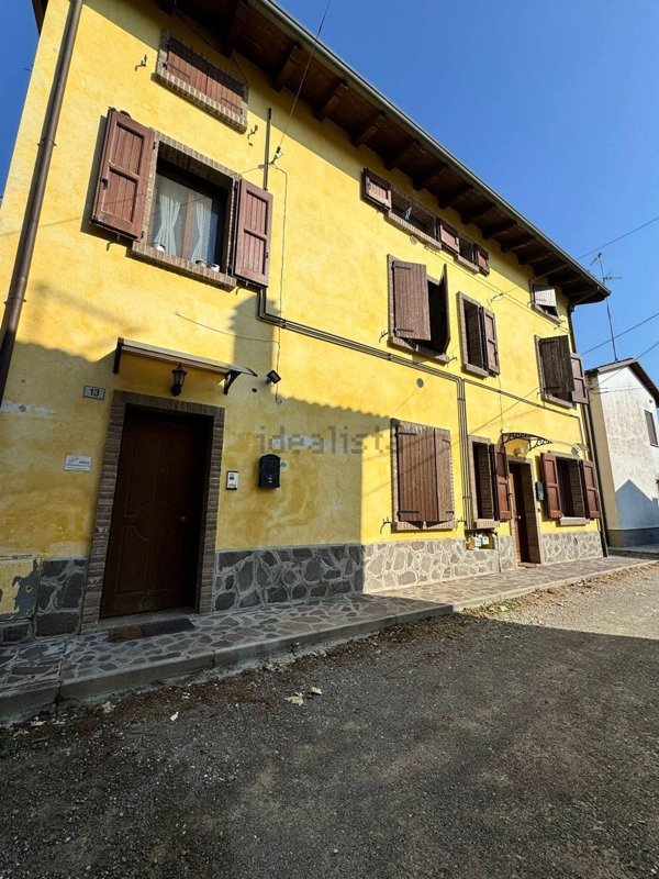 appartamento in vendita a Castelfranco Emilia in zona Manzolino